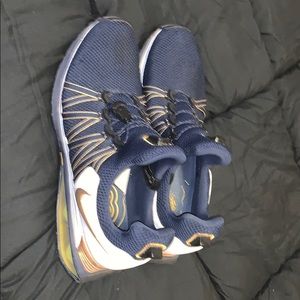 Nike shoes
